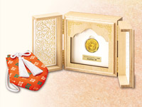 仏教誕生2500年記念『純金釈迦三尊』ダイヤモンド入りプルーフ金貨