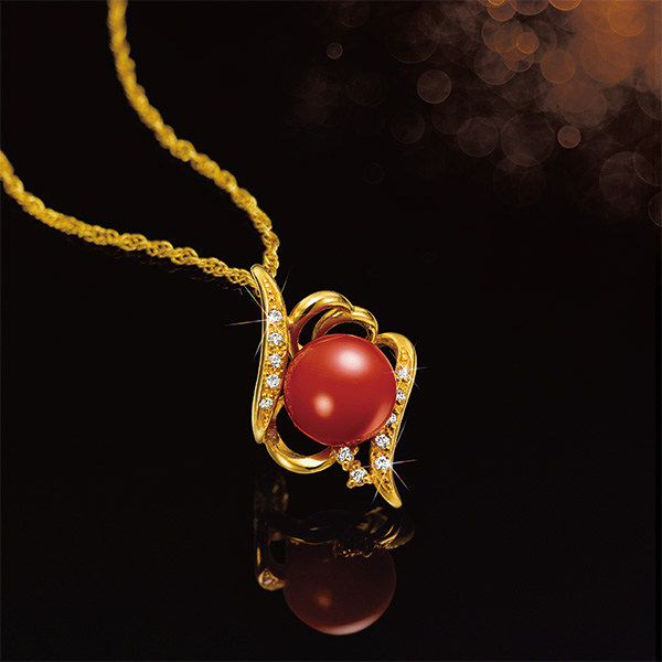 真紅のラグジュアリー 土佐産 血赤珊瑚とダイヤモンドの純金.9999宝飾 